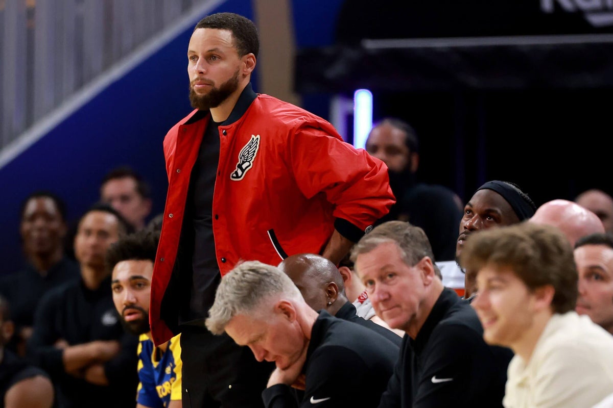 For Steph Curry’s Warriors, these playoffs are a cruel trick — and he can only watch